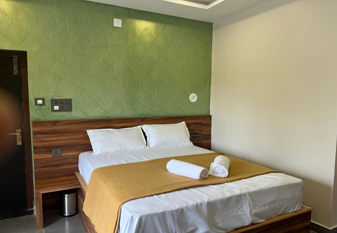 Trigon Retreat Otel Pūrnānkuppam Dış mekan fotoğraf